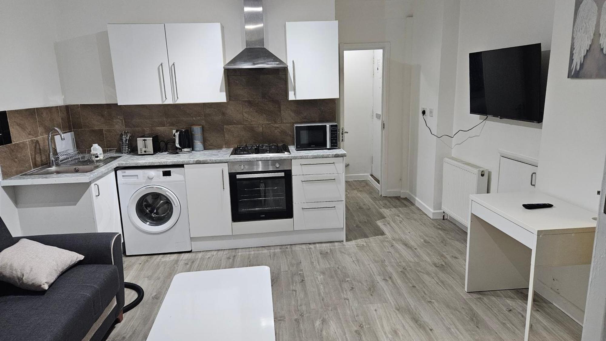 Luxury 2 Bedrooms Flat Leytonstone London Bagian luar foto
